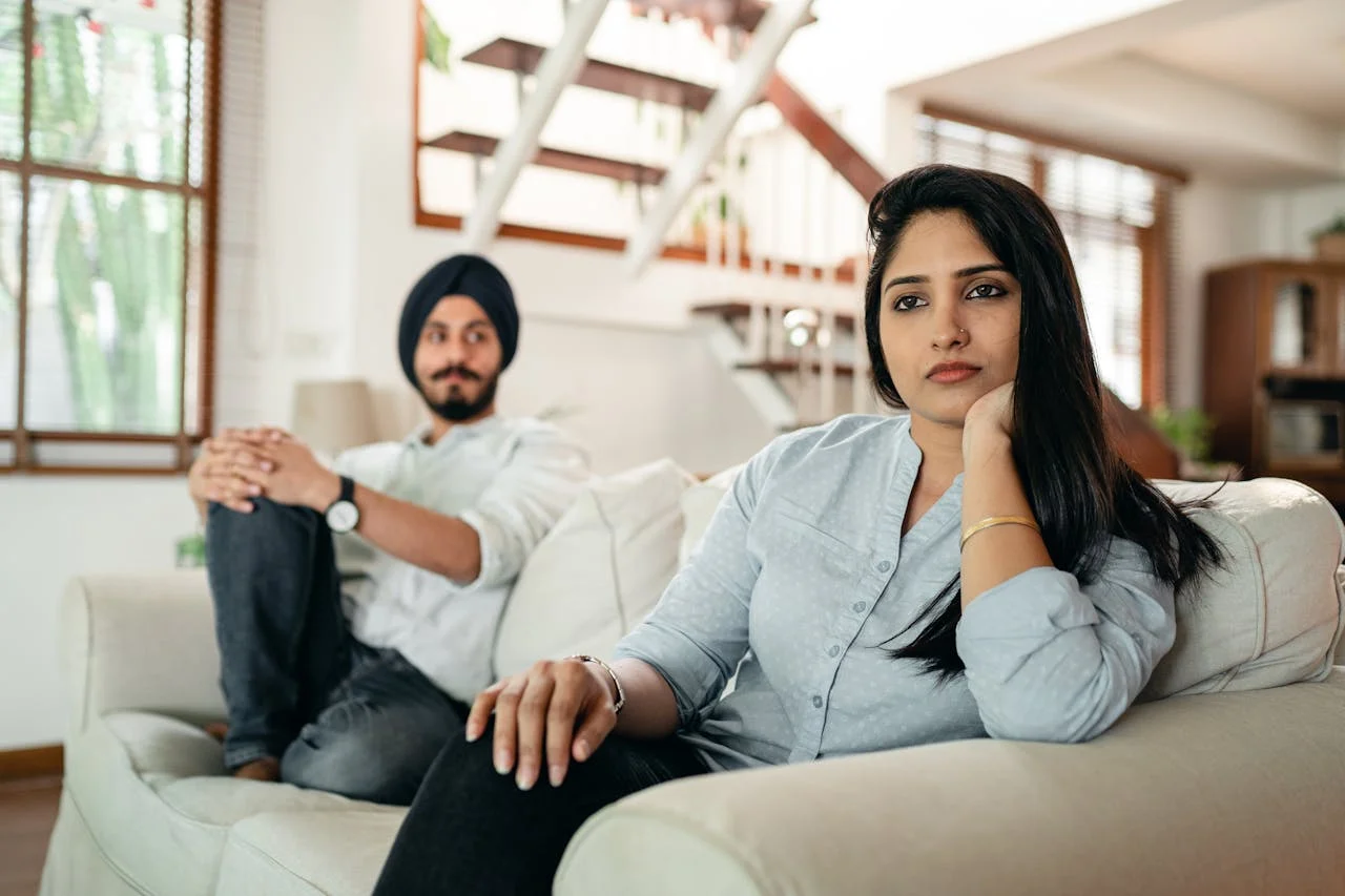 Distressed Couple in need of family mediation lawyers
